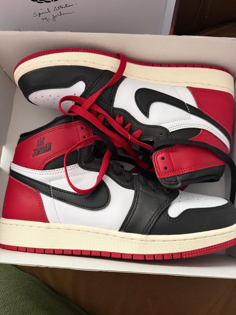 Air Jordan 1 Retro High OG “Black Toe Reimagined” (GS) Size 7Y